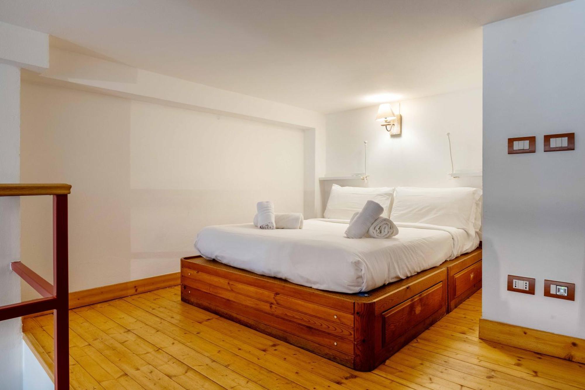 One Bedroom Apartment With Terrace Near Duomo 米兰 外观 照片